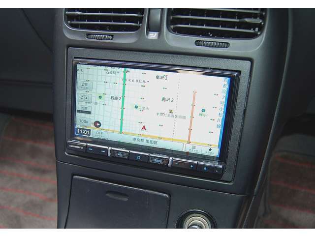 カロッツェリア メモリーナビゲーション（AVICーRZ712）TV・CD・DVD・SDカード・ブルートゥース　ETC2.0