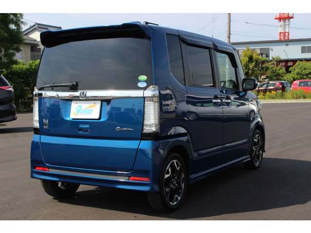 創業50年の信頼と実績を是非あなたもご体験下さい！自社車検工場完備でアフターもばっちりおまかせ下さい！頭金なし・長期ローンOK！ご相談ください！板金・塗装もお任せ下さい！