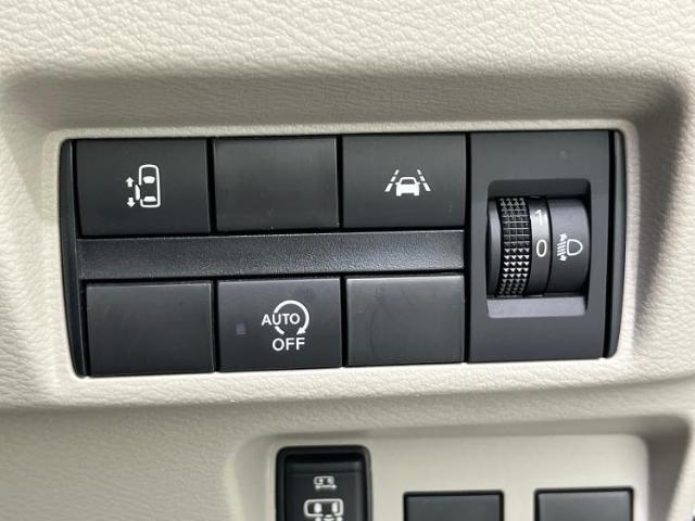 国産車から輸入車まで多様なお客様のニーズのお応えできるように、全国規模で豊富な在庫展開！車のことならWECARSへ！