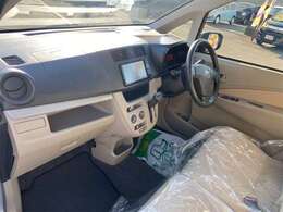 只今買取・下取強化中です！古い車両とか加走行車とかあきらめずに　是非どんな車両で下取り金額を御問合せ下さい　御待ちしております（＾＾）V