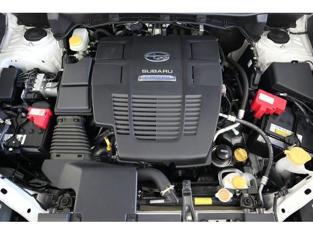 2.0L e-BOXER 水平対向エンジン、レギュラーガソリン仕様です
