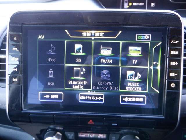 メモリ-ナビ（SD方式）：CD・Bluetooth再生機能付なので、好きな音楽を聴きながら楽しいドライブガ可能です♪またフルセグTVチュ-ナ-内蔵ですので高画質にてTVの視聴も可能です！