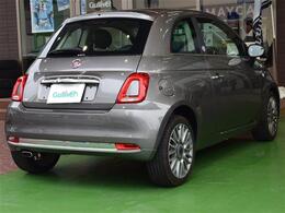 クルマを売ることを目的とせず、スタッフ1人1人の熱い想いを1台に託して、豊かで夢のある「クルマのある暮らし」のお手伝いをさせていただいています。