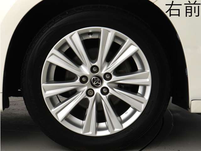 お客様のお好みの新品18インチ、19インチ、20インチホイール装着可能！ダウンサスなどローダウンも取付可能です！ヴァルドやワークなどのメーカー品も取り寄せ可能です！