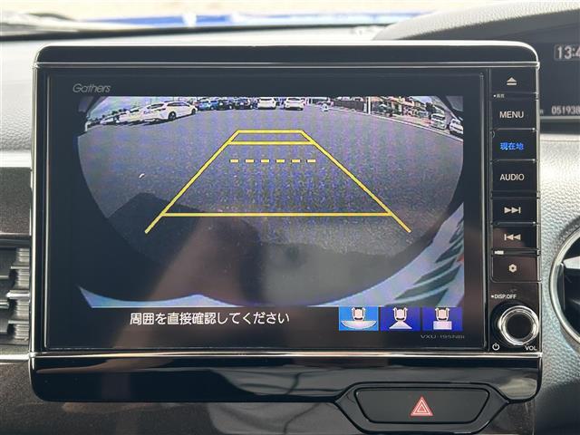 【バックカメラ】便利なバックモニターで安全確認もできます。駐車が苦手な方にもオススメな便利機能です。