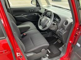 「この車の写真をもっと見たい」「状態が気になる」「この装備はついている？」どんな小さな疑問でもお気軽にお問い合わせください！