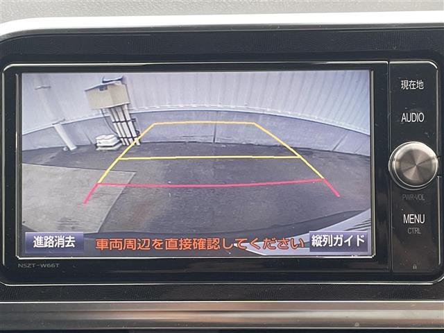 こちらオーディオ周りの写真になります。動作確認済みです。詳しい機能に関しましては装備欄を確認ください。車によっては多機能なナビなど、充実したオーディオがついている車両もあります。