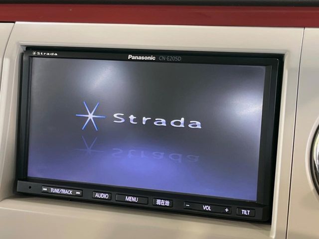 【ナビゲーション】使いやすいナビで目的地までしっかり案内してくれます。各種オーディオ再生機能も充実しており、お車の運転がさらに楽しくなります！！