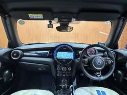 BMW、メルセデス、アウディといったドイツのプレミアムブランド中心とした、各種輸入車ブランドを同時に較べることができます。