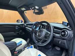 専門の知識を持ったコーディネーターが、お客様にぴったりのお車をご提案をさせていただきます。ご気軽にお立ち寄りくださいませ。