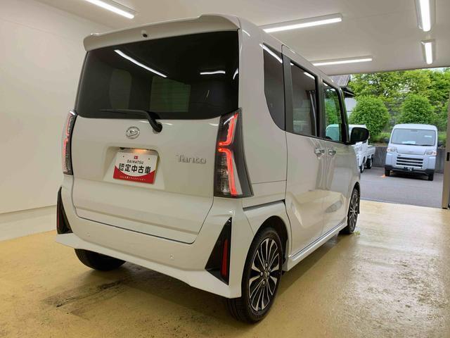 当店では車両本体価格以外に、諸費用を含めた支払総額も表示しておりますので、お客様の予算にピッタリのおクルマお選びができます。コーティングやJAFをセットにしたオトクな購入パックも好評です。