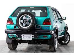 ヤナセ正規輸入車ならではの安心感と、当時の欧州らしさを存分に味わえる一台です。