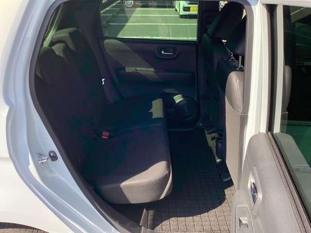 当店の車は全台、保証付きで購入後も安心です。保証期間中は全国のホンダディーラーで保証修理を受け付けております。