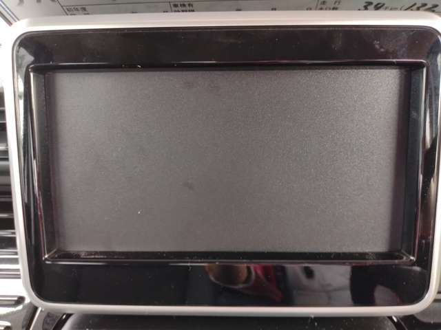 オーディオレス仕様です！お好みのナビやオーディオを取り付けできます！