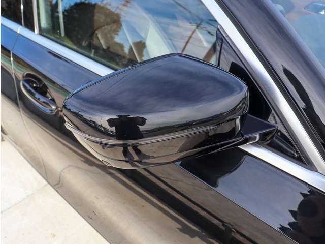 第三者検査専門機関AISによる厳正な車両検査を受けており車両品質評価書も発行されます。