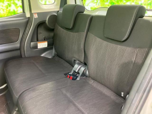 WECARSでは各商談席に大型モニターをご用意しております！見やすい大画面でゆったりと全国の在庫をご覧いただけます！是非ご来店お待ちしております！