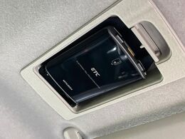 【ETC】高速道路の料金所をストレスなく通過！話題のスポットやサービスエリアに多い「スマートIC」利用時は必須のアイテムです。当店でセットアップを実施、ご納車当日からすぐにご利用いただけます！