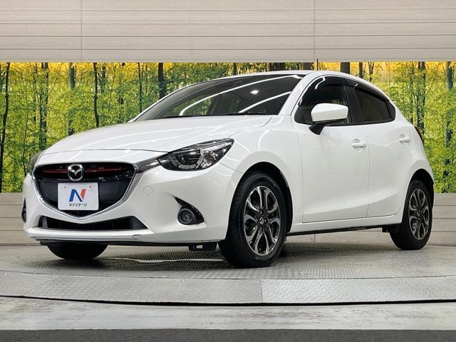 親切・丁寧な専門メカニックスタッフが応対！・車検・点検整備・事故等の修理などアフターサービスも安心。お車のカスタマイズもネクステージのサービススタッフまでご相談ください！