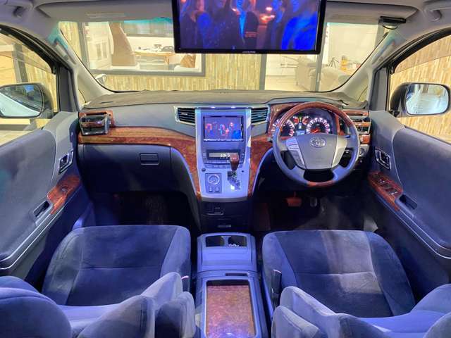 ☆エアサス　スイッチ　リモコン☆アルパインHDDナビ　アルパインフリップダウンモニター☆バックカメラ☆