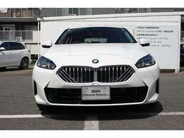 弊社では、試乗車として使用しておりました『デモカー』や、新車にて販売した『ワンオーナー車』を多く展示販売しております。使用経歴がわかっている車両を多数ご用意しております！
