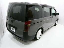 フロアマット・シートカバー・オーディオ交換等内装をリメイクできるオプションも豊富です。