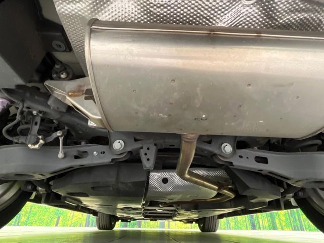 下回りがきれいなうちに、防錆加工の施工がオススメ。降雪地域はもちろん、沿岸部にお住いの方や、趣味でマリン・ウィンタースポーツをされる方にご好評いただいております。