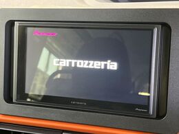 【ナビゲーション】目的地までしっかり案内してくれる使いやすいナビ。Bluetooth接続すればお持ちのスマホやMP3プレイヤーの音楽を再生可能！毎日の運転がさらに楽しくなります！！