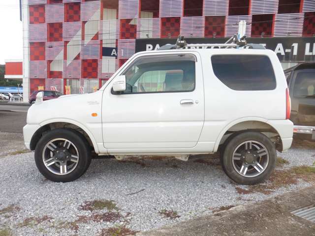 宮崎県自動車整備振興会所属の自社整備工場完備で、新車・中古車の販売はもちろん車検整備・鈑金塗装・自動車保険もお任せください♪