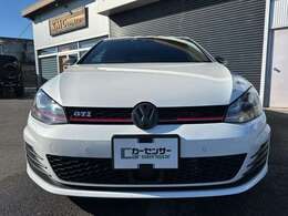 外装に目立つ傷へこみなく、きれいな状態を維持しております！