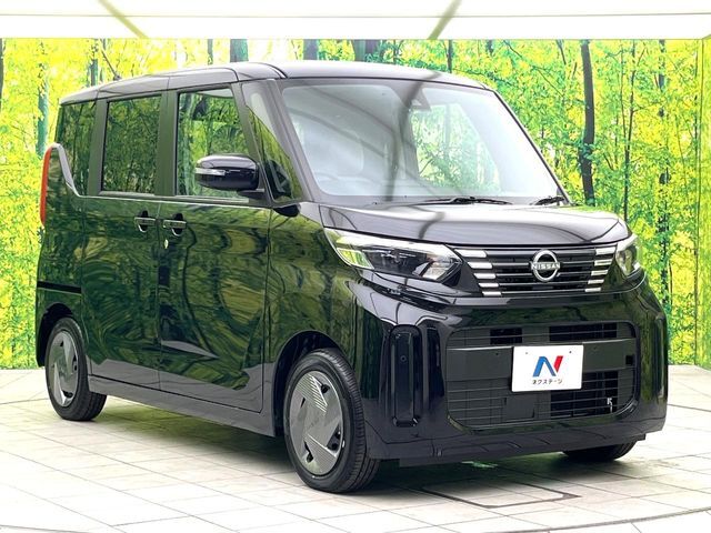 大好評のボディコーティング「弾スプラッシュコート」もご納車までに施工可能。通常のガラスコートと異なる、耐久年数6年の無機質ガラスコーティングが、ボディをキレイな状態に保ってくれます。