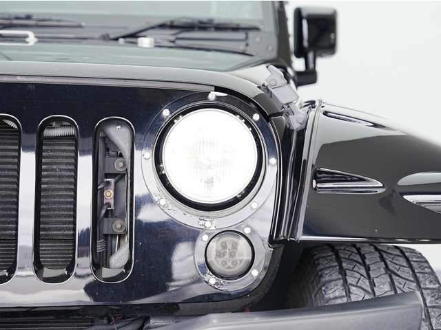 「キズやエンジンの状態は?」「イヤな臭いはしない?」「修理歴や水没車じゃないか気になる！」どんな小さな不安でもお答えします。お気軽にお問い合わせください！