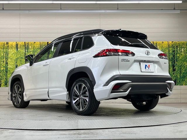 皆さまに安心してお乗りいただきたいから、当店では法定点検整備を無料で実施。（※登録済未使用車など一部対象外がございます。）