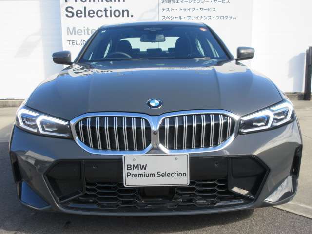 弊社試乗車としてのみ使用しておりましたので喫煙歴も無く保守管理が行き届いております。