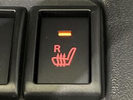 【シートヒーター】寒い日に重宝するシートヒーター！エアコンより早く温まってくれるので寒がりの人も安心ですね♪エアコンの温風は乾燥するから苦手、という方にもをおすすめです。