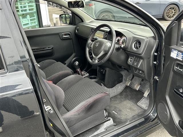 ☆商談ルームにはキッズルームも完備しています☆お子様連れでもゆっくりとお車をお選びいただけます！