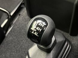 4WDのお車ですので、雪道でも安心です♪降雪地地域にお住まいの方以外にも、ウィンタースポーツが趣味の方や降雪地域へ帰省される機会がある方にもおすすめ！