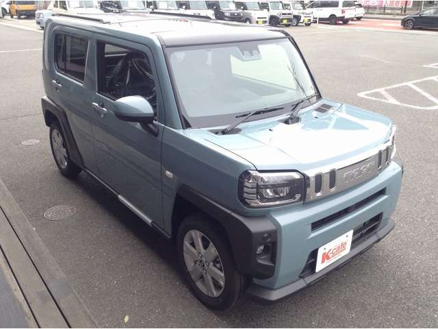 【届出済未使用車の得する価格】大量仕入れにより車両価格が割安な上重量税は払い込み済みで、登録月によっては取得税もかかりません。