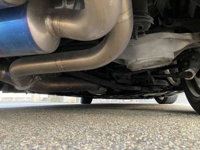 当社の中古車には修復歴、メーター交換、冠水車両は一切ございません。徹底的に品質にこだわった車のみです。