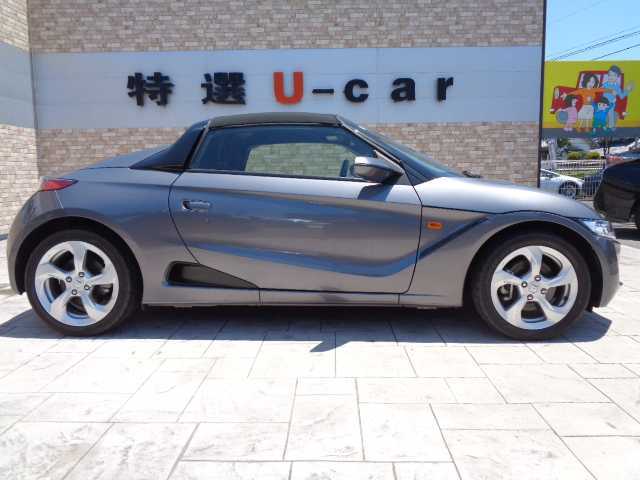 全ての車輌を厳選して仕入れており、自信をもってご提案出来る車輛を揃えております。