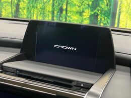 【メーカーナビ】ナビゲーション機能はもちろん、多彩なメディアを大画面でお楽しみいただけます。フルセグTV、ミュージックサーバー、Bluetooth接続、ブルーレイ再生も可能！