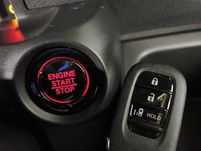 ◆Honda認定中古車をお探しの方はHonda　U-Select亀山長明寺へお越しください！全車安心のU-Selectホッと保証付きです！敷地内試乗も可能です！オンライン商談も受付しています！◆