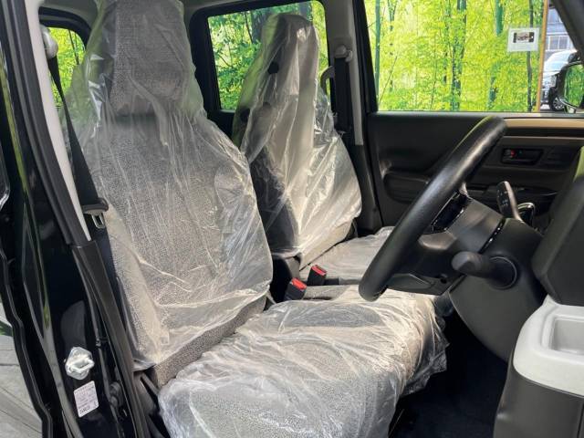 もちろん車内はキレイです♪よりクリーンな状態をキープしたいお客様には『ナノゾーンコート』がおすすめ！新型コロナウイルス対策や、除菌・消臭に効果を発揮し多くの方にご好評いただいております。