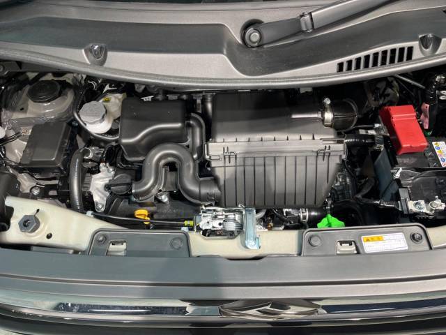 親切・丁寧な専門メカニックスタッフが応対！・車検・点検整備・事故等の修理などアフターサービスも安心。お車のカスタマイズもネクステージのサービススタッフまでご相談ください！