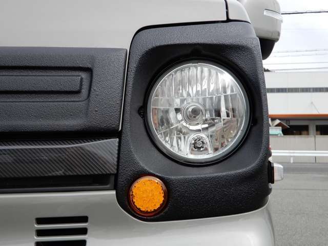 丸目・グリル・タイヤホイールセット付いてます！