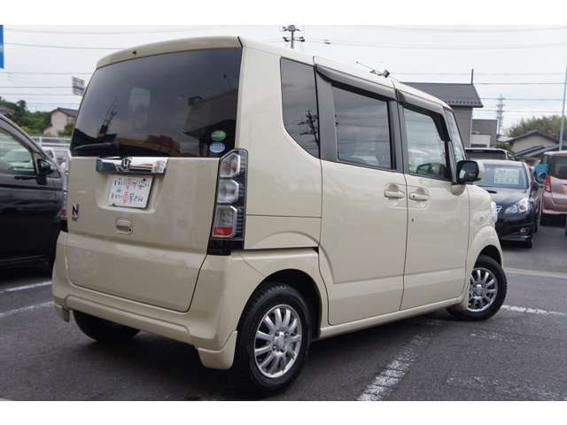 中古、新品のHDDナビ、ETC、地デジチューナー、フリップダウンモニター、バックモニターなど何でもご相談ください。下取りから取り換え、持ち込み取り付け可能です！ポータブルナビフルセグなど各メーカー取り扱い有
