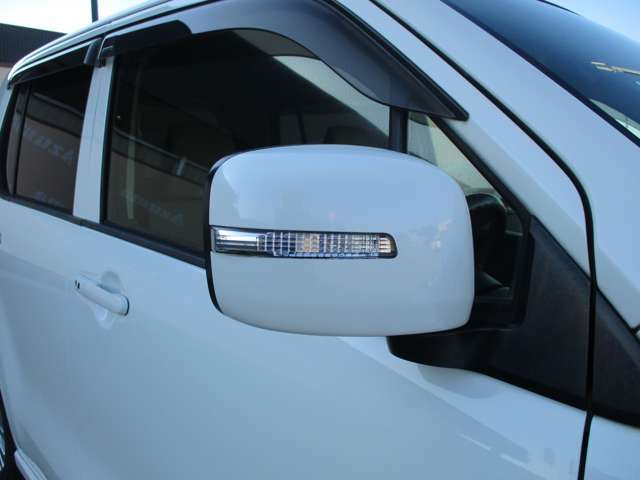 お客様が安心して中古車をご検討できるよう、中古車の価格や品質の適正な情報の提供に努めています。気になるお車がございましたら何なりとお問い合わせください。不当表示は致しません。