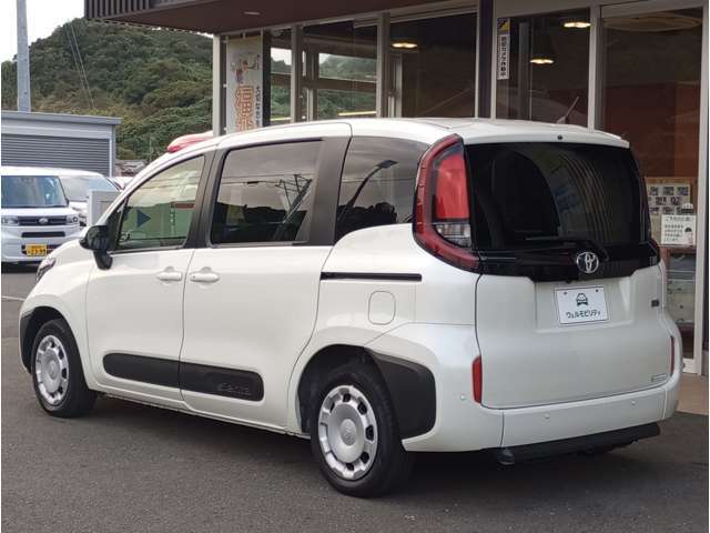 第三者機関JAAA鑑定の検査を実施し中古車鑑定書付きです。安心してお求め下さい。もちろん車両品質評価書お渡し致します