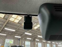 「写真では見えない、もっと詳しい部分を知りたい！」ご安心ください！お客様が抱えるどんな小さな疑問やご不安も、私たちに遠慮なくお聞かせください。