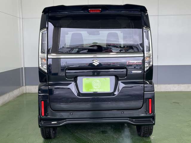 お車と切り離せない、任意保険もお任せください。ココセレクト上越4WD専門店は三井住友海上代理店です。