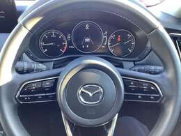 手になじむ革巻きハンドル！